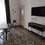 Calma House Couette-café 3*