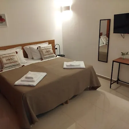 Calma House