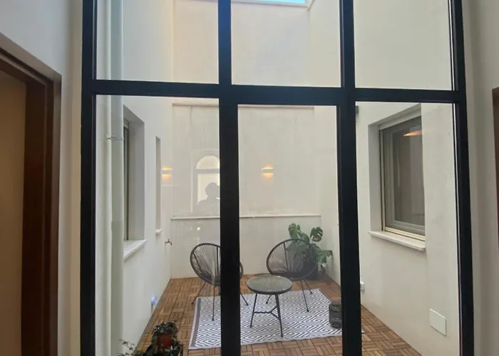 Calma House Bed & Breakfast 3*